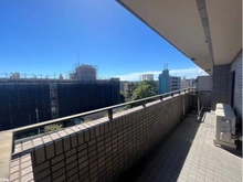 【兵庫県/西宮市松並町】レールシティ甲子園口 バルコニー