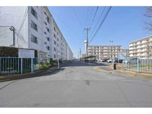 【千葉県/市川市本北方】市川中山団地 6号棟 敷地内