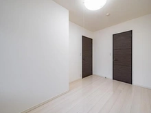 【千葉県/千葉市美浜区幕張西】リビオ海浜幕張ラヴィアンコート 洋室