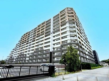 【千葉県/千葉市美浜区幕張西】リビオ海浜幕張ラヴィアンコート 外観