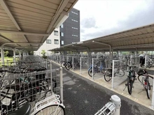 【千葉県/千葉市美浜区幕張西】リビオ海浜幕張ラヴィアンコート 駐輪場