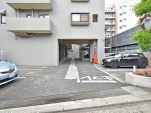 【千葉県/千葉市美浜区真砂】ダイアパレス検見川浜II 駐車場