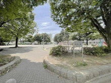【千葉県/千葉市稲毛区稲毛東】ウェリス稲毛 オアシスブロック 向原公園（現地より約480m）：