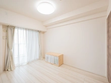 【千葉県/千葉市中央区問屋町】プレシス千葉みなと 洋室