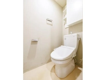 【埼玉県/さいたま市浦和区常盤】浦和常盤ザ・レジデンス　ウエストレジデンス トイレ