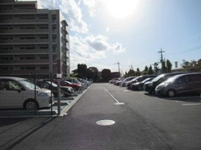 【埼玉県/さいたま市浦和区常盤】浦和常盤ザ・レジデンス　ウエストレジデンス 駐車場