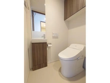 【埼玉県/さいたま市浦和区岸町】ザ・パークハウス浦和岸町 トイレ