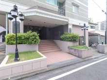 【埼玉県/さいたま市南区大谷場】ルネステージ浦和オックスフォードハウス アプローチ