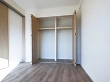 【埼玉県/さいたま市浦和区北浦和】フォルスコート北浦和駅前 収納：洋室約6.0帖