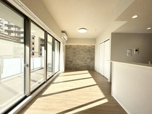 【埼玉県/さいたま市浦和区常盤】ブリリアンコート浦和常盤 リビング・ダイニング