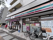 【埼玉県/さいたま市浦和区常盤】ブリリアンコート浦和常盤  セブンイレブン 浦和常盤5丁目店（現地より約230m）