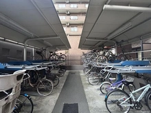 【埼玉県/さいたま市南区南本町】ライオンズステージ南浦和 駐輪場