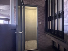 【埼玉県/さいたま市南区南本町】ライオンズステージ南浦和 トランクルーム：ゴルフバッグなどのお荷物を置くことができます（鍵付き）