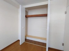 【埼玉県/さいたま市浦和区岸町】コープ野村浦和岸町 収納：約6.2帖