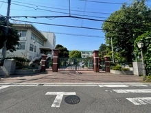 【埼玉県/さいたま市浦和区常盤】ザ・パークハウス浦和常盤 常盤小学校（現地より約500m）