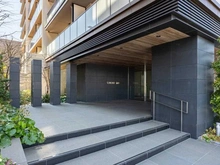 【埼玉県/さいたま市浦和区常盤】プラウド浦和常盤テラス アプローチ