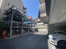 【埼玉県/さいたま市浦和区常盤】プラウド浦和常盤テラス 駐車場