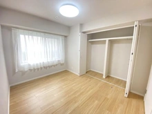 【埼玉県/さいたま市浦和区針ヶ谷】コープ野村浦和 2号棟 洋室