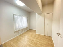 【埼玉県/さいたま市浦和区針ヶ谷】コープ野村浦和 2号棟 洋室