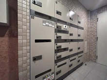 【埼玉県/さいたま市浦和区上木崎】リビオ浦和上木崎グランセーヌ 宅配BOX