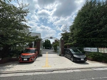 【埼玉県/さいたま市浦和区東岸町】パークホームズ浦和東岸町  さいたま市立岸中学校（現地より約290m）