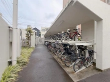 【埼玉県/さいたま市浦和区岸町】プラウド浦和岸町ガーデニア 駐輪場