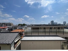 【埼玉県/さいたま市浦和区岸町】コープ野村浦和岸町 眺望：バルコニーから