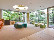 【埼玉県/さいたま市浦和区前地】プラウドシティ浦和 ガーデンコート 敷地内施設：ライブラリー
読書や勉強、デスクワークなど