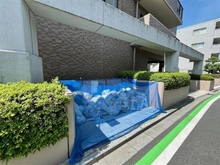 【埼玉県/さいたま市南区鹿手袋】コスモ武蔵浦和エクシード 敷地内：ゴミ置き場