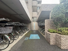【埼玉県/さいたま市南区文蔵】ライオンズマンション南浦和 駐輪場