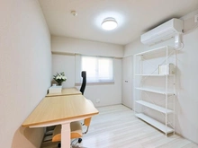 【埼玉県/さいたま市浦和区東高砂町】レ・ジェイド浦和 洋室：約4.5帖