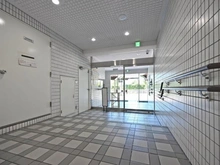 【埼玉県/さいたま市桜区田島】ライオンズマンション西浦和 エントランス