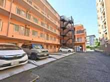 【埼玉県/さいたま市桜区田島】ライオンズマンション西浦和 駐車場