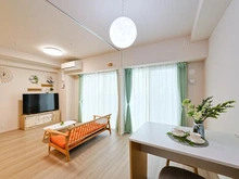 【埼玉県/川口市栄町】プラウドタワー川口クロス リビング・ダイニング：手前）洋室