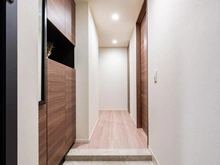 【埼玉県/川口市栄町】プラウドタワー川口クロス 玄関