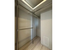 【埼玉県/さいたま市浦和区東高砂町】レ・ジェイド浦和 収納：洋室（約4.7帖）のウォークインクローゼット