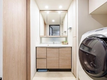 【埼玉県/さいたま市浦和区仲町】プラウド浦和 洗面所