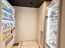 【埼玉県/さいたま市浦和区仲町】プラウド浦和 ベンダーコーナー