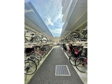 【埼玉県/さいたま市大宮区土手町】ルネサンスタワー北大宮 駐輪場