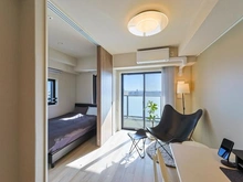 【埼玉県/さいたま市浦和区岸町】ルピアシェリール浦和岸町Viola リビング：バーチカルカーテン（新築時オプション）