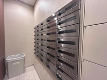 【埼玉県/さいたま市浦和区岸町】ルピアシェリール浦和岸町Viola メールBOX