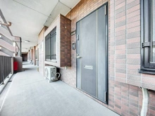 【埼玉県/さいたま市浦和区常盤】ダイアパレス浦和常盤オリヴィエ・ブラン 玄関