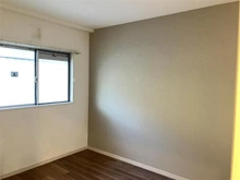 【埼玉県/さいたま市桜区田島】浦和別所沼公園ローヤルコーポ 洋室