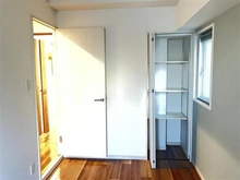 【埼玉県/さいたま市桜区田島】浦和別所沼公園ローヤルコーポ 洋室