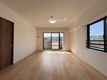 【埼玉県/さいたま市南区白幡】武蔵浦和パーク・ホームズ弐番館 リビング