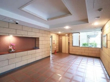 【埼玉県/白岡市白岡】ローヤルシティ白岡 エントランス