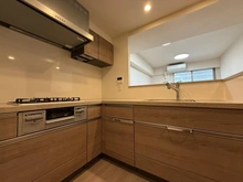 【埼玉県/さいたま市浦和区仲町】ブリリア浦和仲町 キッチン