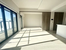 【千葉県/松戸市東平賀】ルフォン松戸北小金 リビング・ダイニング：（奥）洋室