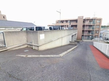 【千葉県/松戸市上本郷】東カングランドマンション第2松戸 アプローチ