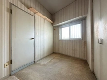 【神奈川県/平塚市高浜台】パークサイド平塚 4号棟 サービスルーム（納戸）